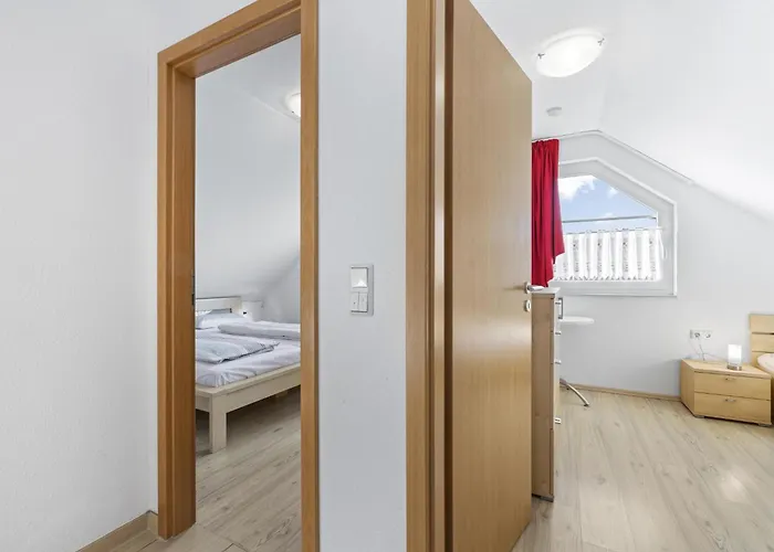 Windfluechter Rechts Ferienhaus Boiensdorf